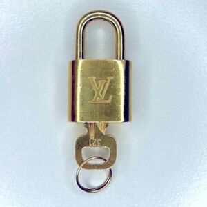 # 321 LV 🔐 Authentic Louis Vuitton Lock & Key